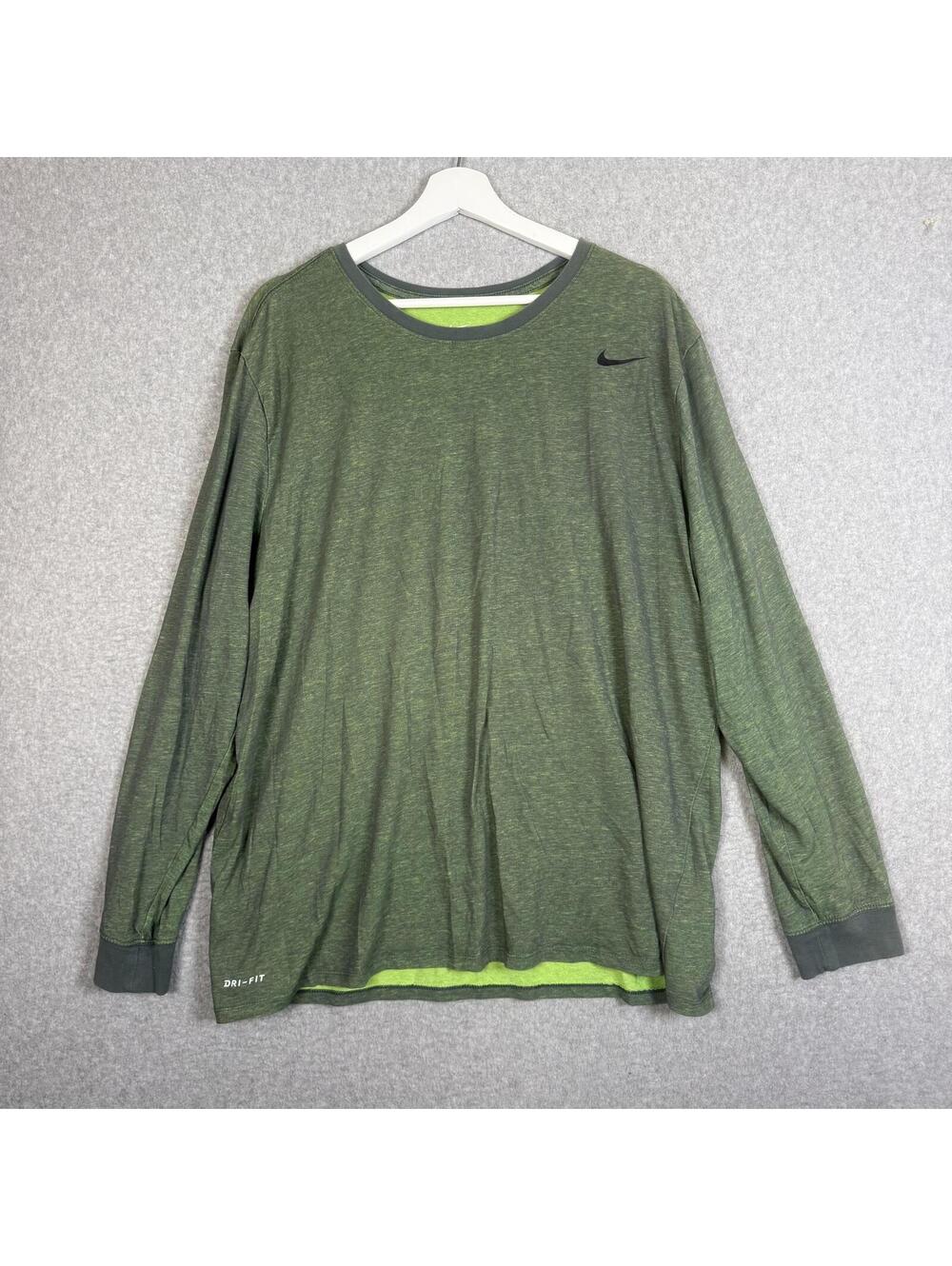 The Nike Tee Men's Size 2XL XXL Long Sleeve Green Athleisure Athletic Shirt